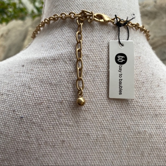 NWT stitchFix Romolo pink flower cluster necklace - Picture 5 of 7